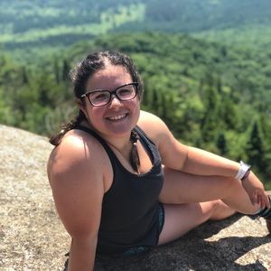 Meet your Posher, Olivia